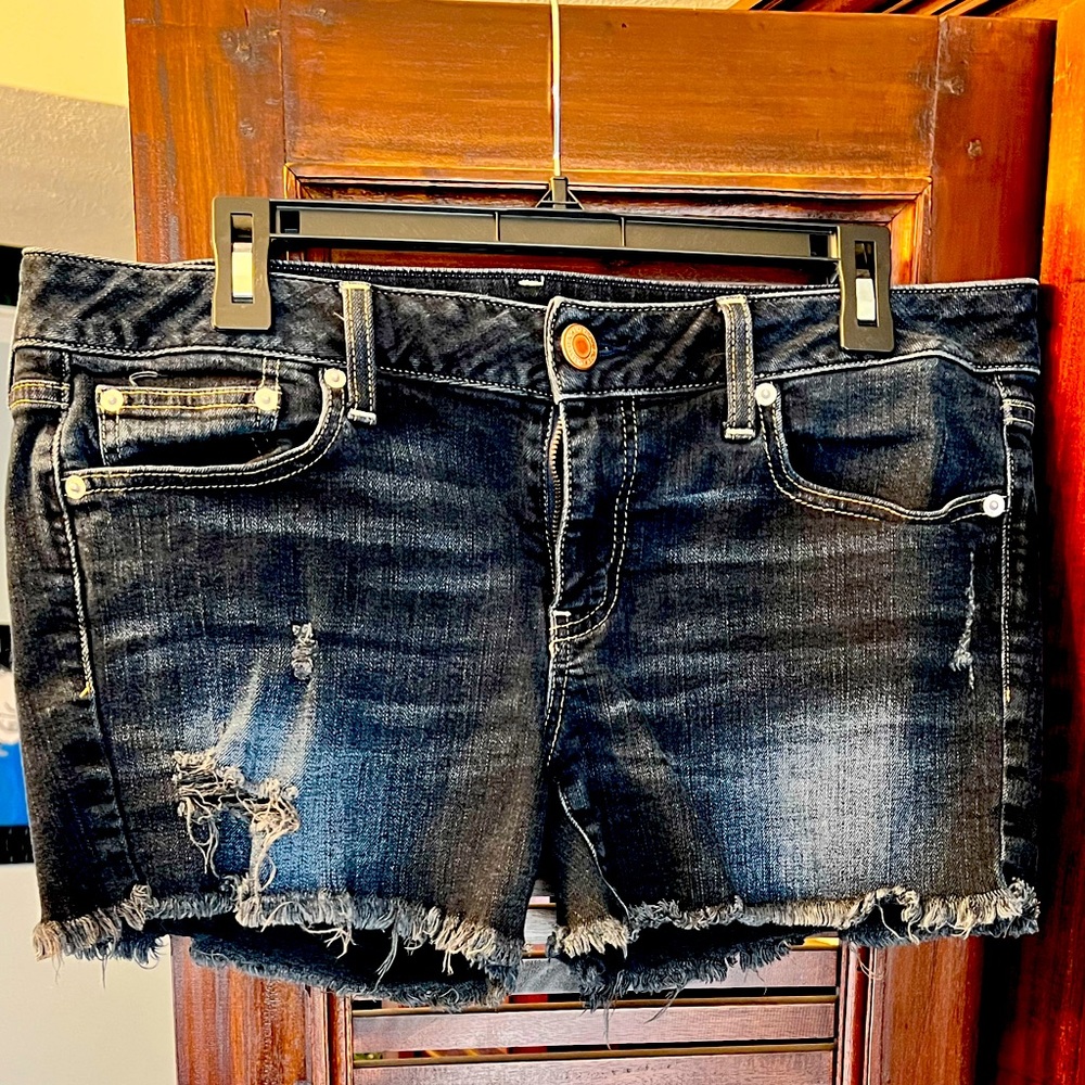 Mid rise denim cutoffs